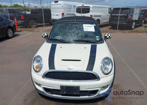 2011 Mini Cooper S из США, поврежденный, VIN WMWZP3C54BTX84385